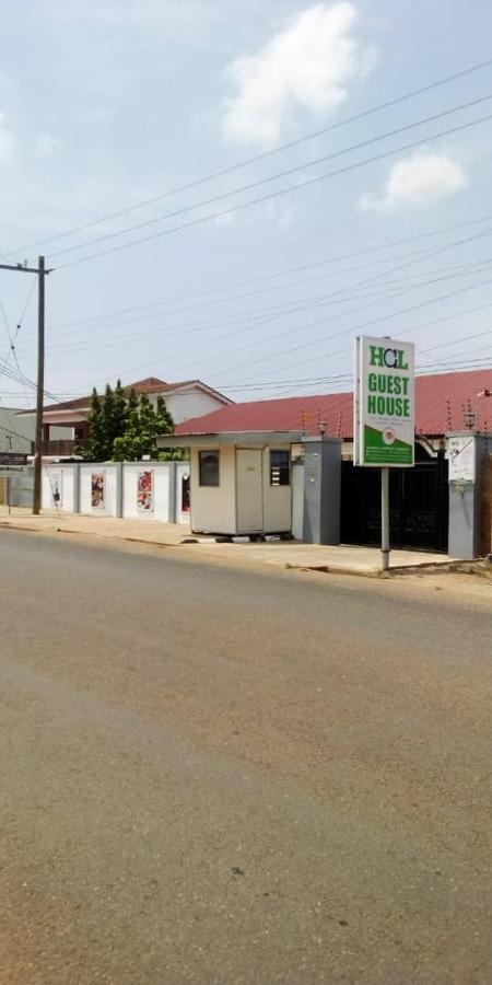 Hgl Guest House East Legon Bagian luar foto